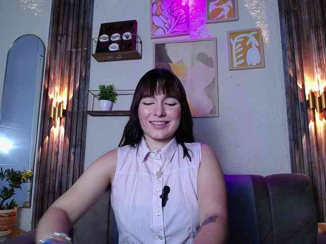 HairyValeri webcam