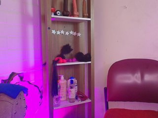 EllenaBoobs Porn Show