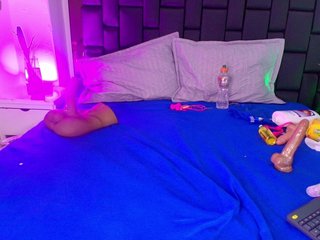 EllenaBoobs Porn Show
