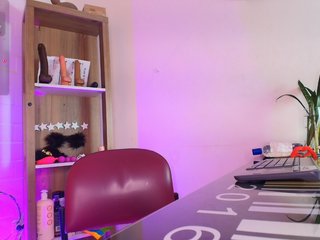 EllenaBoobs Porn Show