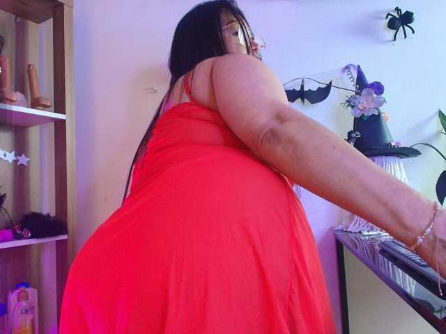 EllenaBoobs live cam on BongaCams