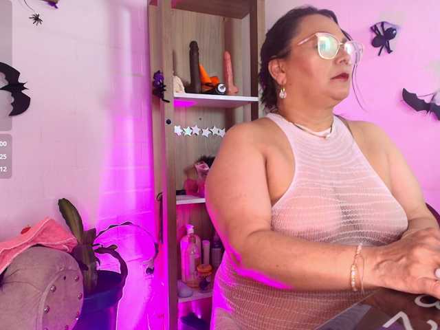EllenaBoobs live cam preview