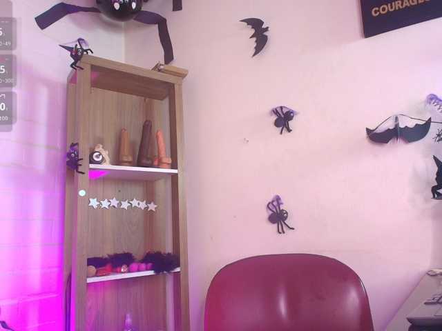 EllenaBoobs live cam preview