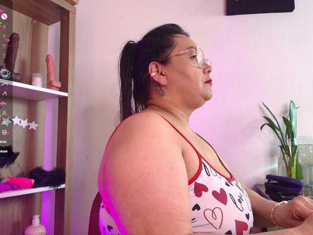 EllenaBoobs