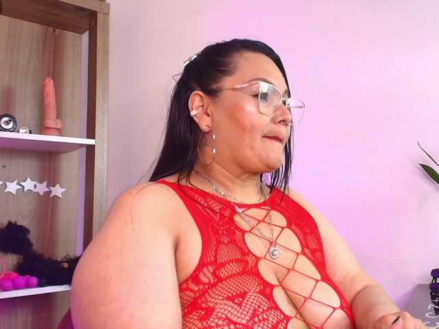 EllenaBoobs live cam preview