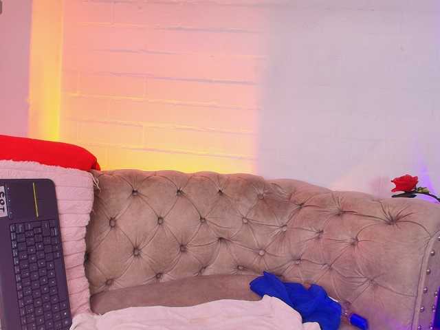 EllenaBoobs