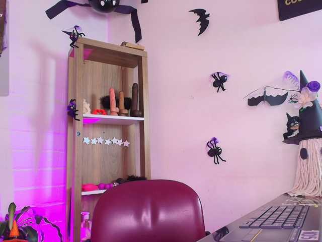 EllenaBoobs live cam preview
