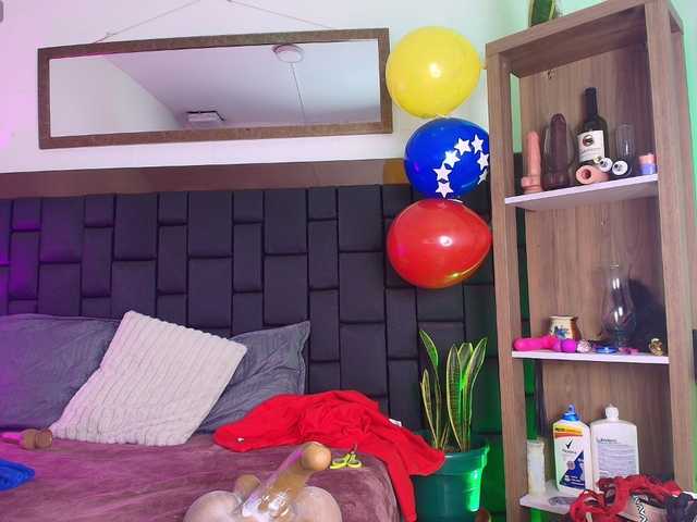 EllenaBoobs live cam on BongaCams