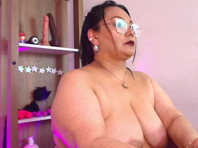 EllenaBoobs
