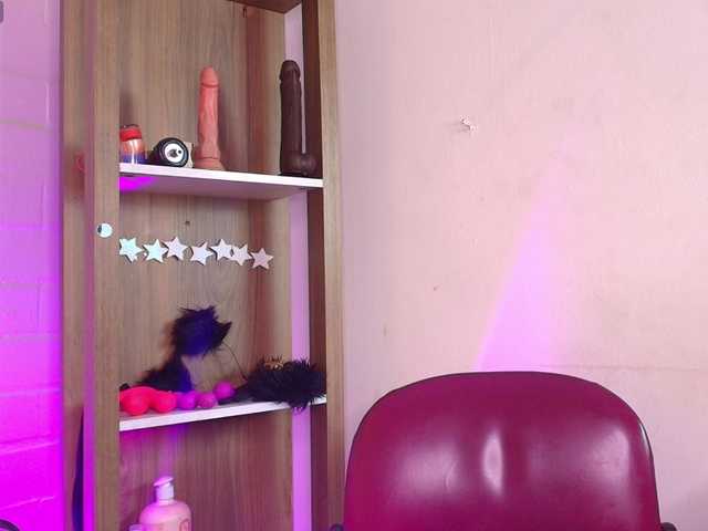 EllenaBoobs live cam on BongaCams