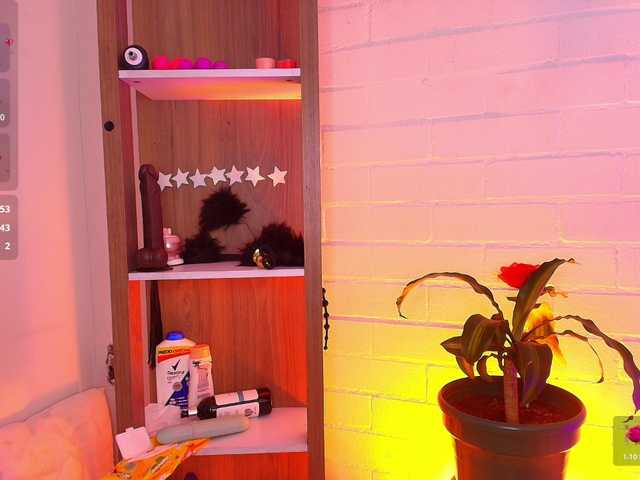 EllenaBoobs live cam on BongaCams