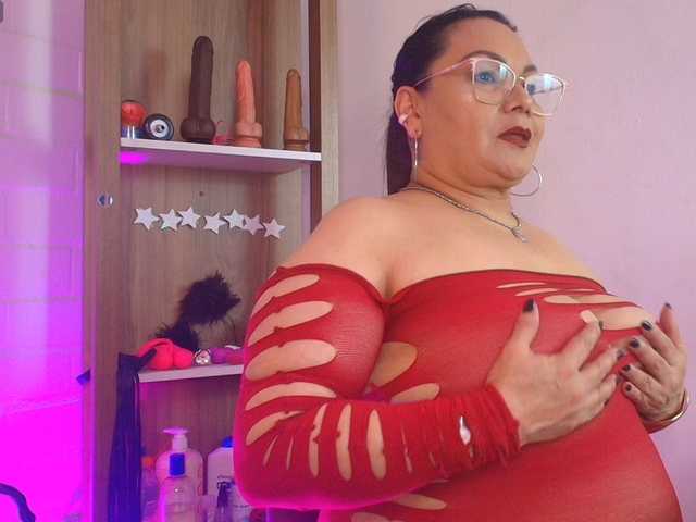 EllenaBoobs live cam preview