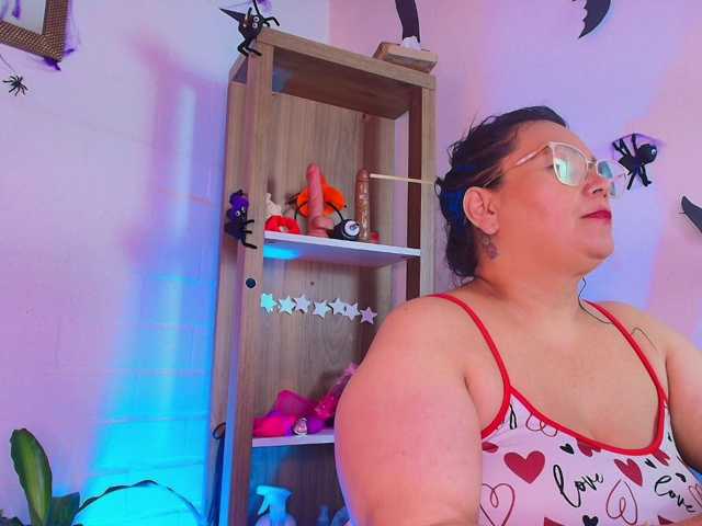EllenaBoobs