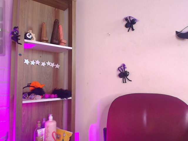 EllenaBoobs live cam preview