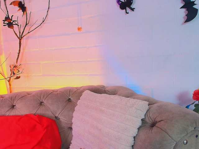 EllenaBoobs live cam on BongaCams