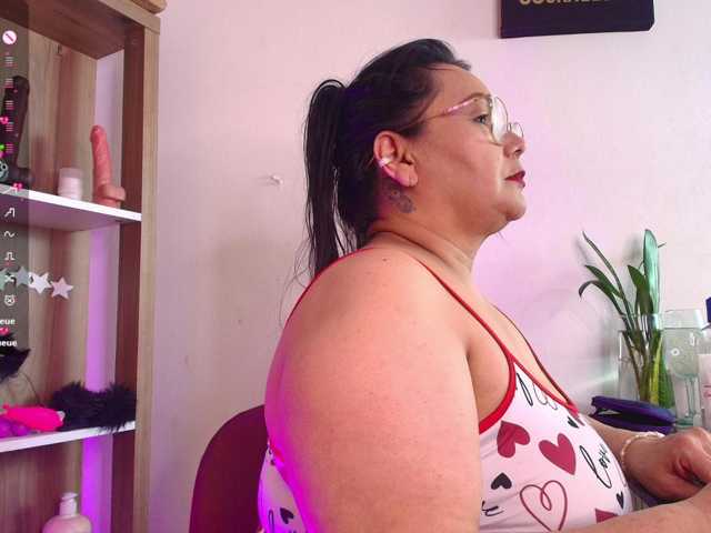 EllenaBoobs