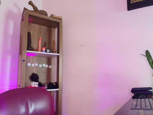 EllenaBoobs live cam on BongaCams