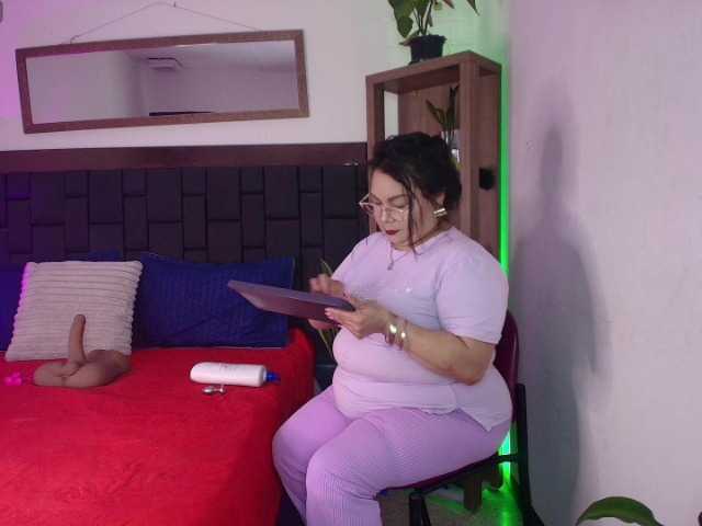 Preview of ellenaboobs