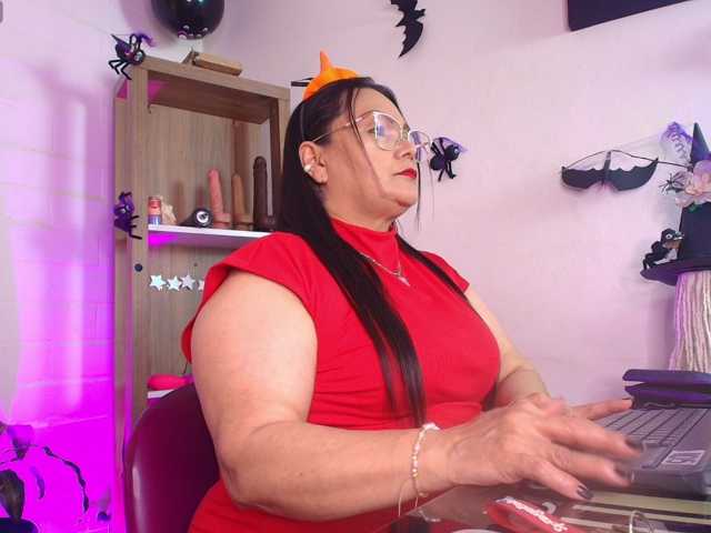 EllenaBoobs live cam preview