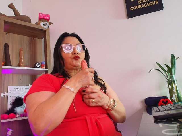 EllenaBoobs live cam on BongaCams