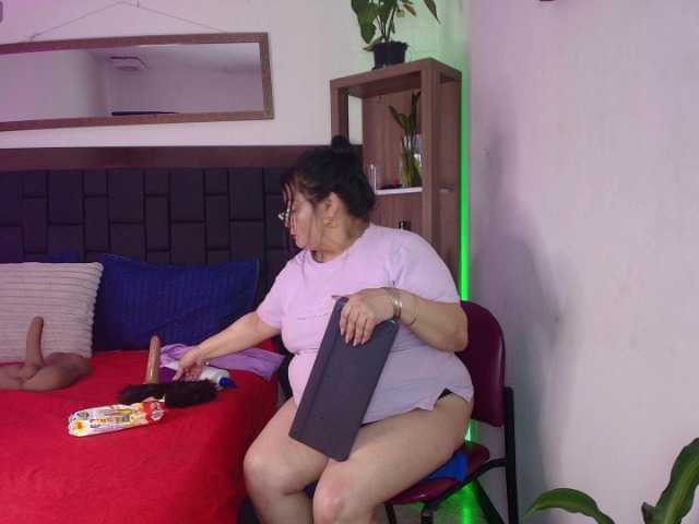 Preview of ellenaboobs