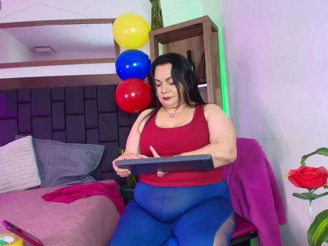 EllenaBoobs