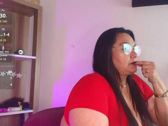 EllenaBoobs