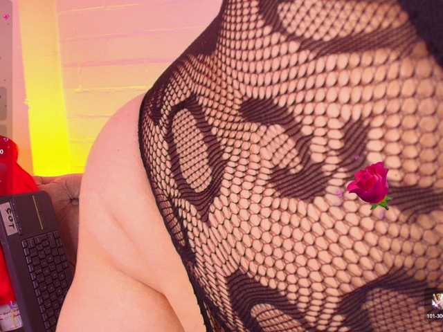 EllenaBoobs live cam on BongaCams