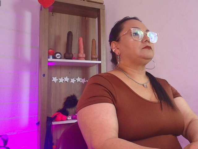 EllenaBoobs live cam preview