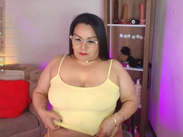 EllenaBoobs