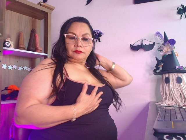 EllenaBoobs live cam preview