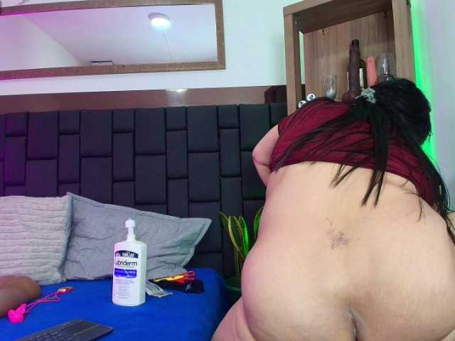 EllenaBoobs live cam on BongaCams