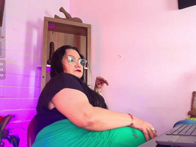 EllenaBoobs