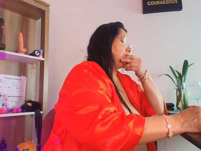 EllenaBoobs live cam on BongaCams