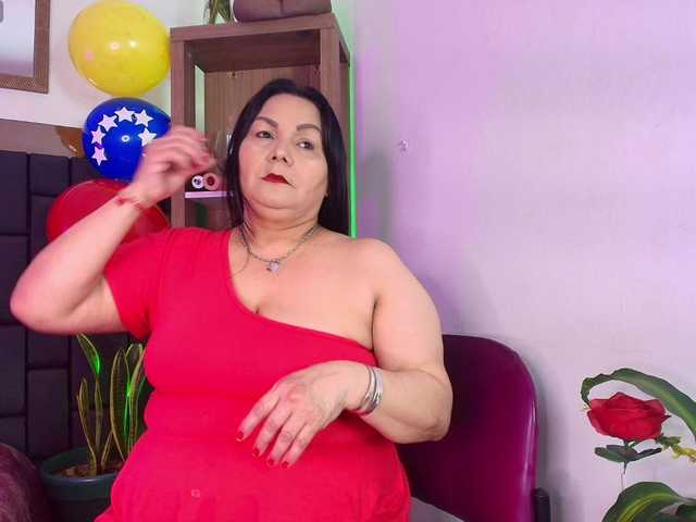 EllenaBoobs live cam on BongaCams