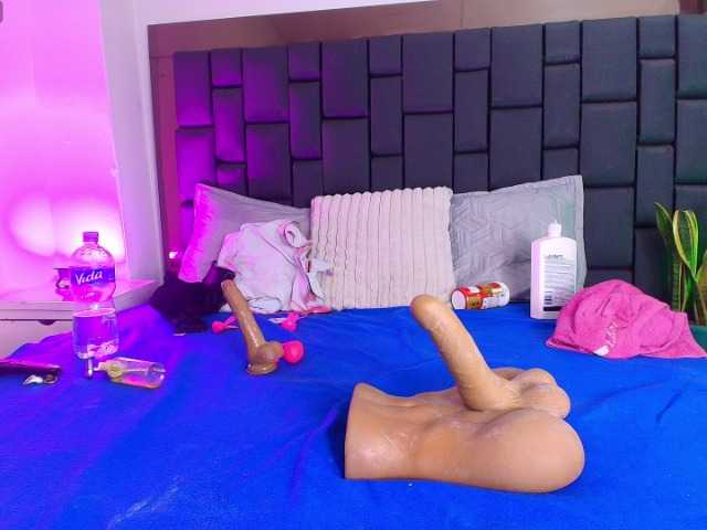 EllenaBoobs live cam on BongaCams