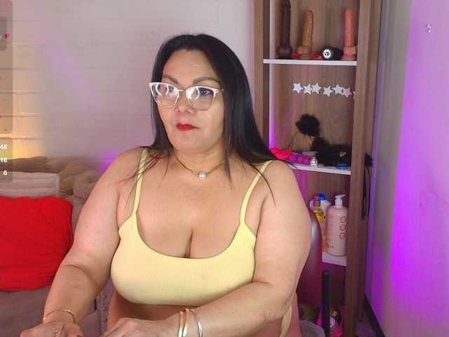 EllenaBoobs