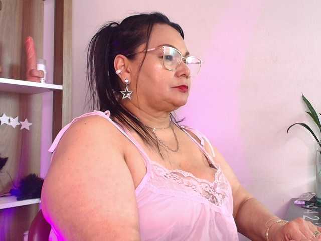 EllenaBoobs