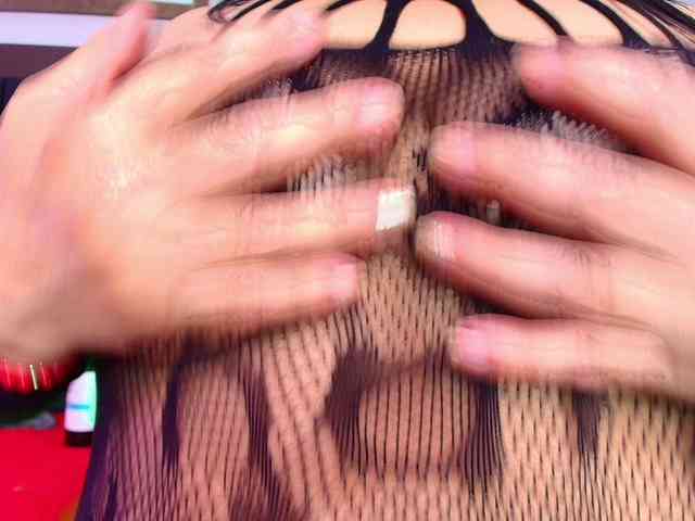 EllenaBoobs webcam