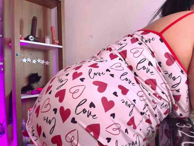 EllenaBoobs webcam