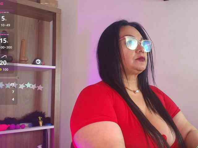 EllenaBoobs webcam