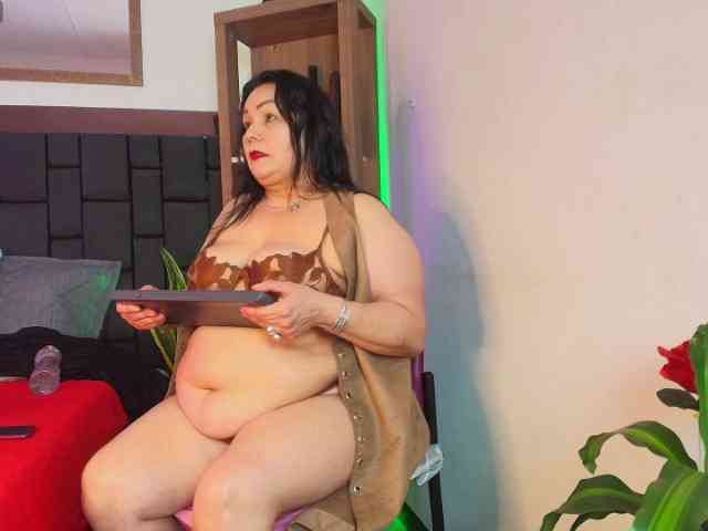 EllenaBoobs Live Webcam on BongaCams