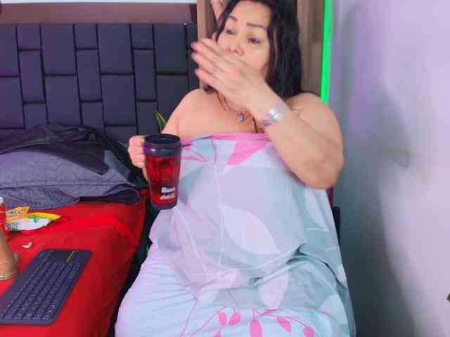 EllenaBoobs