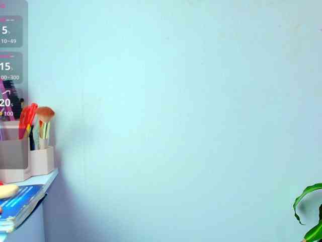 EllenaBoobs webcam