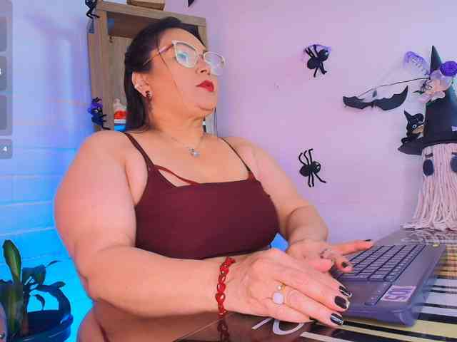 EllenaBoobs EllenaBoobs