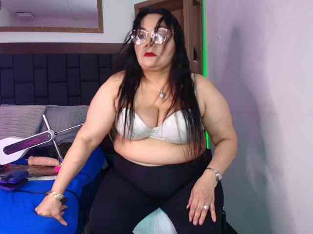 EllenaBoobs