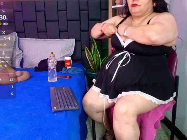 EllenaBoobs webcam