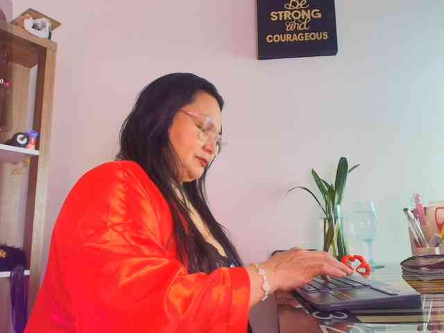 EllenaBoobs Live Webcam on BongaCams