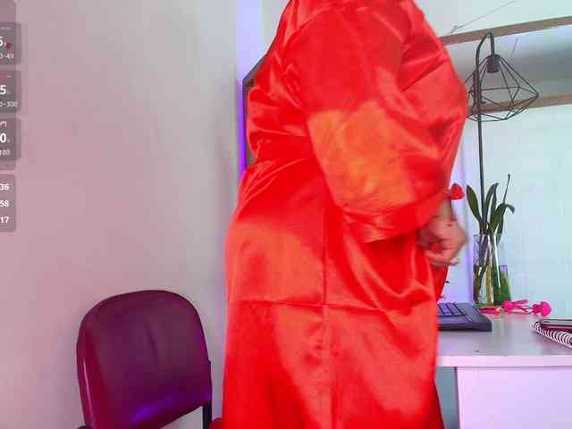 EllenaBoobs webcam