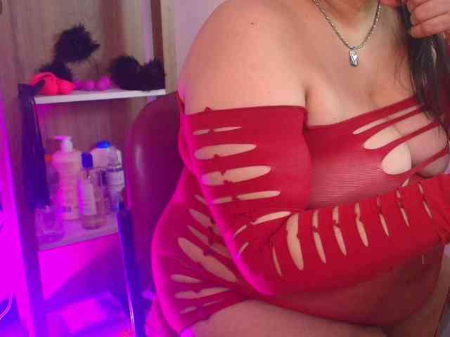 EllenaBoobs webcam